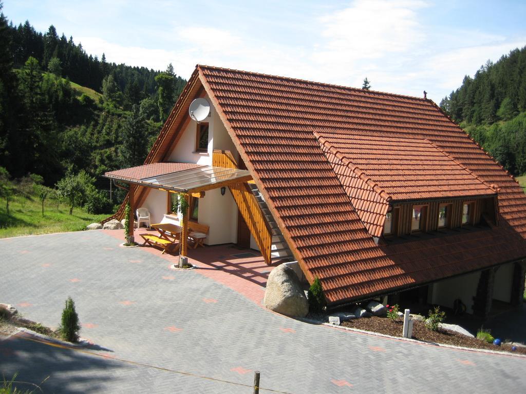 Holzbildhauerei Kammerer Triberg im Schwarzwald Εξωτερικό φωτογραφία